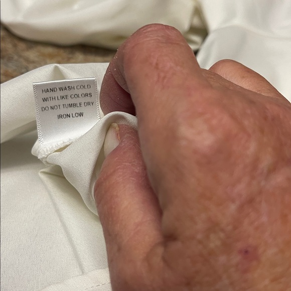 𝅺❤️👀❤️ White blouse with layered ruffled statement sleeves in XL - Picture 10 of 11